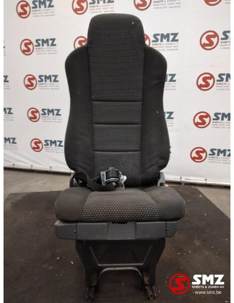 Mercedes-Benz Occ bijrijdersstoel Mercedes - Cabine en interieur voor Vrachtwagen: afbeelding 1 Mercedes-Benz Occ bijrijdersstoel Mercedes - Cabine en interieur voor Vrachtwagen: afbeelding 1