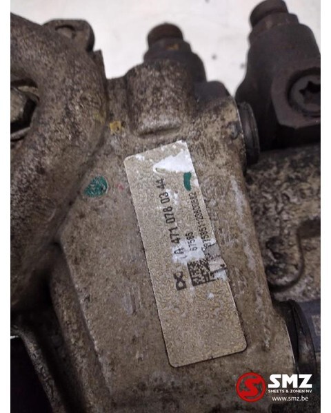 Mercedes-Benz Occ brandstofpomp Mercedes Actros MP4 - Brandstofpomp voor Vrachtwagen: afbeelding 4 Mercedes-Benz Occ brandstofpomp Mercedes Actros MP4 - Brandstofpomp voor Vrachtwagen: afbeelding 4