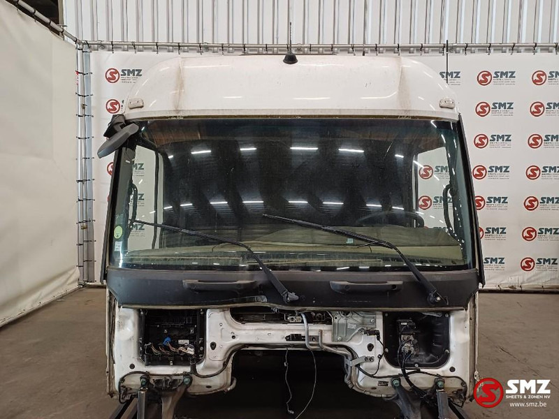 Mercedes-Benz Occ cabine Mercedes - Cabine en interieur voor Vrachtwagen: afbeelding 1 Mercedes-Benz Occ cabine Mercedes - Cabine en interieur voor Vrachtwagen: afbeelding 1
