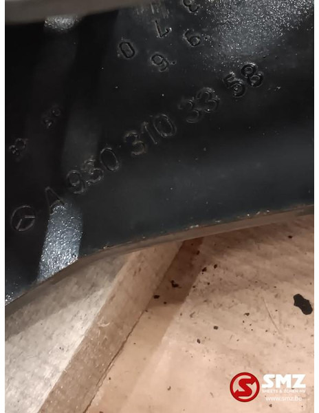 Mercedes-Benz Occ cabineslotmechanisme Mercedes - Cabinevering voor Vrachtwagen: afbeelding 5 Mercedes-Benz Occ cabineslotmechanisme Mercedes - Cabinevering voor Vrachtwagen: afbeelding 5