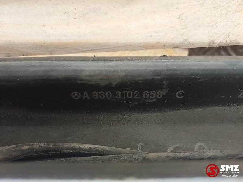 Mercedes-Benz Occ cabineslotmechanisme Mercedes - Cabinevering voor Vrachtwagen: afbeelding 4 Mercedes-Benz Occ cabineslotmechanisme Mercedes - Cabinevering voor Vrachtwagen: afbeelding 4