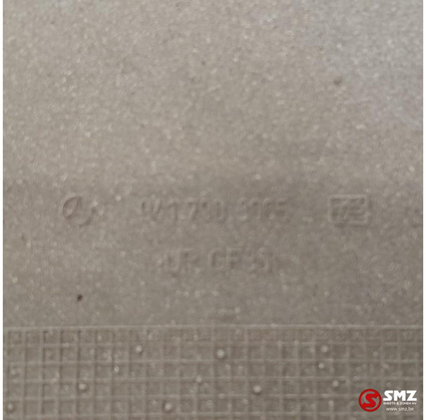 Mercedes-Benz Occ cabinespoilerset Mercedes Actros mp2/3 - Aerokit/ Spoiler voor Vrachtwagen: afbeelding 4 Mercedes-Benz Occ cabinespoilerset Mercedes Actros mp2/3 - Aerokit/ Spoiler voor Vrachtwagen: afbeelding 4