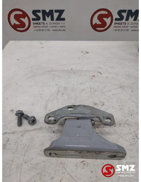Mercedes-Benz Occ deurscharnier links Mercedes Actros MP4 - Deur en onderdelen voor Vrachtwagen: afbeelding 1 Mercedes-Benz Occ deurscharnier links Mercedes Actros MP4 - Deur en onderdelen voor Vrachtwagen: afbeelding 1