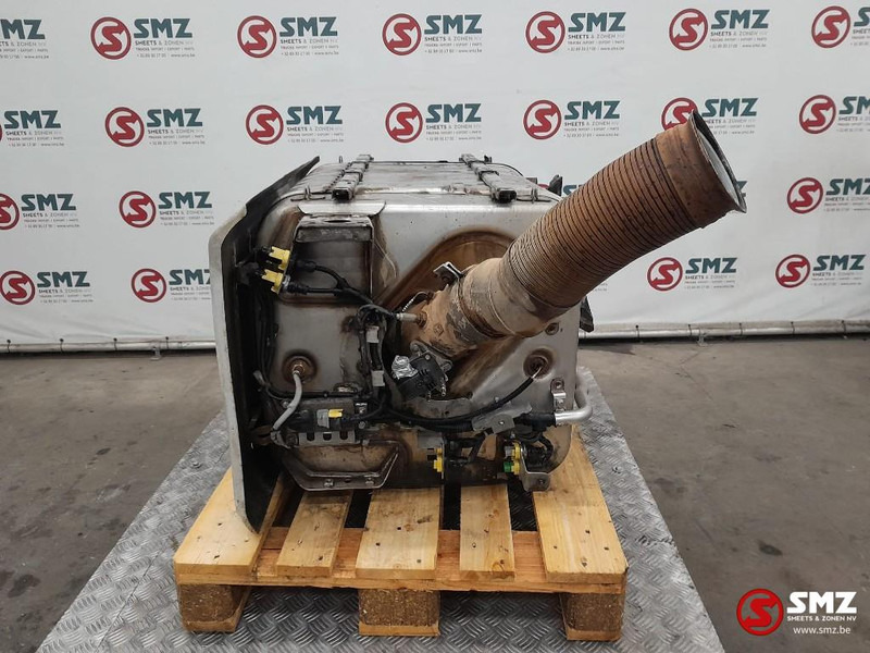 Mercedes-Benz Occ katalysator Euro 5 Mercedes - Katalysator voor Vrachtwagen: afbeelding 3 Mercedes-Benz Occ katalysator Euro 5 Mercedes - Katalysator voor Vrachtwagen: afbeelding 3