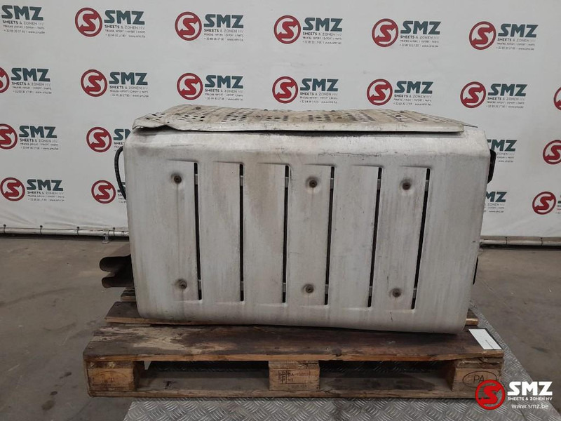 Mercedes-Benz Occ katalysator Euro 6 Mercedes - Katalysator voor Vrachtwagen: afbeelding 1 Mercedes-Benz Occ katalysator Euro 6 Mercedes - Katalysator voor Vrachtwagen: afbeelding 1