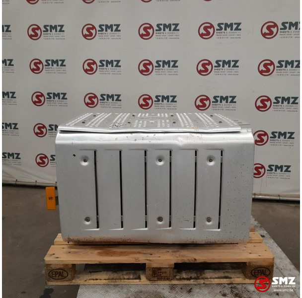 Mercedes-Benz Occ katalysator Euro 6 Mercedes - Katalysator voor Vrachtwagen: afbeelding 1 Mercedes-Benz Occ katalysator Euro 6 Mercedes - Katalysator voor Vrachtwagen: afbeelding 1