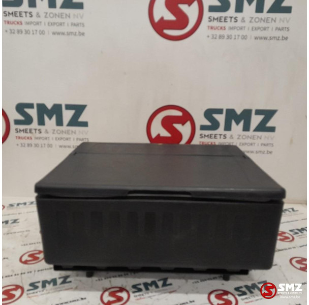 Mercedes-Benz Occ koelkast Mercedes - Cabine en interieur voor Vrachtwagen: afbeelding 2 Mercedes-Benz Occ koelkast Mercedes - Cabine en interieur voor Vrachtwagen: afbeelding 2