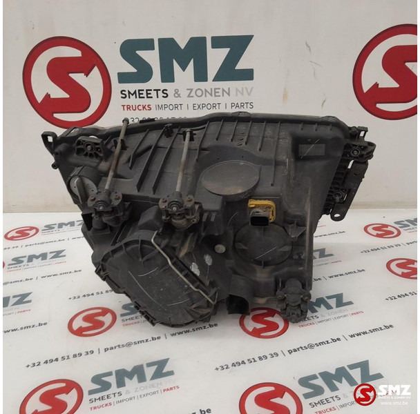 Mercedes-Benz Occ koplamp links Mercedes - Koplamp voor Vrachtwagen: afbeelding 2 Mercedes-Benz Occ koplamp links Mercedes - Koplamp voor Vrachtwagen: afbeelding 2