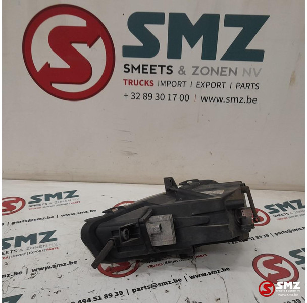 Mercedes-Benz Occ mistlicht rechts Mercedes - Mistlamp voor Vrachtwagen: afbeelding 2 Mercedes-Benz Occ mistlicht rechts Mercedes - Mistlamp voor Vrachtwagen: afbeelding 2