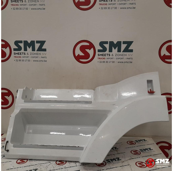 Mercedes-Benz Occ opstapbak links Mercedes - Cabine en interieur voor Vrachtwagen: afbeelding 1 Mercedes-Benz Occ opstapbak links Mercedes - Cabine en interieur voor Vrachtwagen: afbeelding 1