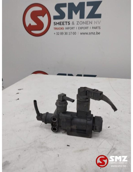 Mercedes-Benz Occ pneumatische klep 3/2 Mercedes Actros MP4 A000 - ECU voor Vrachtwagen: afbeelding 1 Mercedes-Benz Occ pneumatische klep 3/2 Mercedes Actros MP4 A000 - ECU voor Vrachtwagen: afbeelding 1