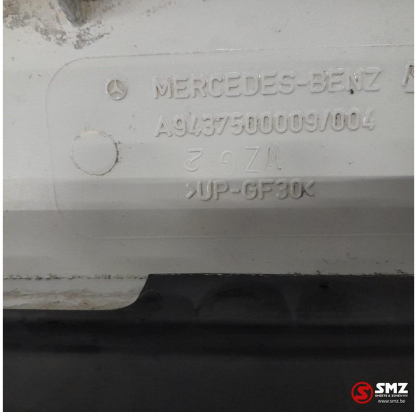 Mercedes-Benz Occ radiatorgrille Mercedes - Rooster voor Vrachtwagen: afbeelding 3 Mercedes-Benz Occ radiatorgrille Mercedes - Rooster voor Vrachtwagen: afbeelding 3