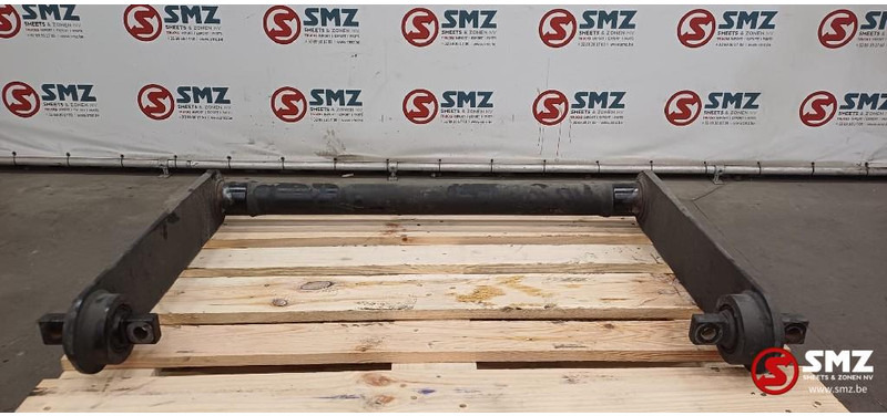 Mercedes-Benz Occ stabilisatorstang aandrijfas Mercedes - Stuurinrichting voor Vrachtwagen: afbeelding 1 Mercedes-Benz Occ stabilisatorstang aandrijfas Mercedes - Stuurinrichting voor Vrachtwagen: afbeelding 1