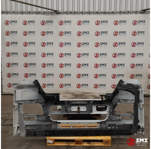 Mercedes-Benz Occ voorbumper Mercedes Actros MP 2/3 - Bumper voor Vrachtwagen: afbeelding 2 Mercedes-Benz Occ voorbumper Mercedes Actros MP 2/3 - Bumper voor Vrachtwagen: afbeelding 2