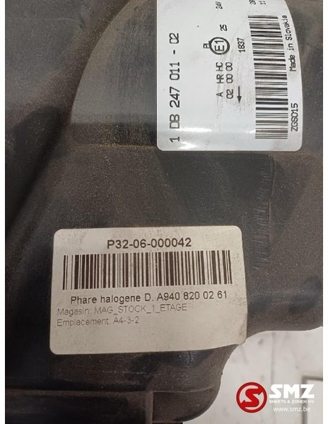 Mercedes-Benz Set koplampen L/R Mercedes - Koplamp voor Vrachtwagen: afbeelding 3 Mercedes-Benz Set koplampen L/R Mercedes - Koplamp voor Vrachtwagen: afbeelding 3