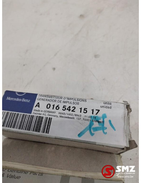 Mercedes-Benz Snelheidssensor mercedes actros a0165421517 - Sensor voor Vrachtwagen: afbeelding 2 Mercedes-Benz Snelheidssensor mercedes actros a0165421517 - Sensor voor Vrachtwagen: afbeelding 2