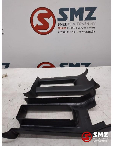 Mercedes-Benz Spiegelsteun links mercedes sprinter w906 a0008114 - Achteruitkijkspiegel voor Vrachtwagen: afbeelding 2 Mercedes-Benz Spiegelsteun links mercedes sprinter w906 a0008114 - Achteruitkijkspiegel voor Vrachtwagen: afbeelding 2