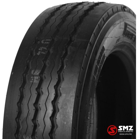 Pirelli Band 205/65r17.5 pirelli st01 - Band voor Vrachtwagen: afbeelding 1 Pirelli Band 205/65r17.5 pirelli st01 - Band voor Vrachtwagen: afbeelding 1