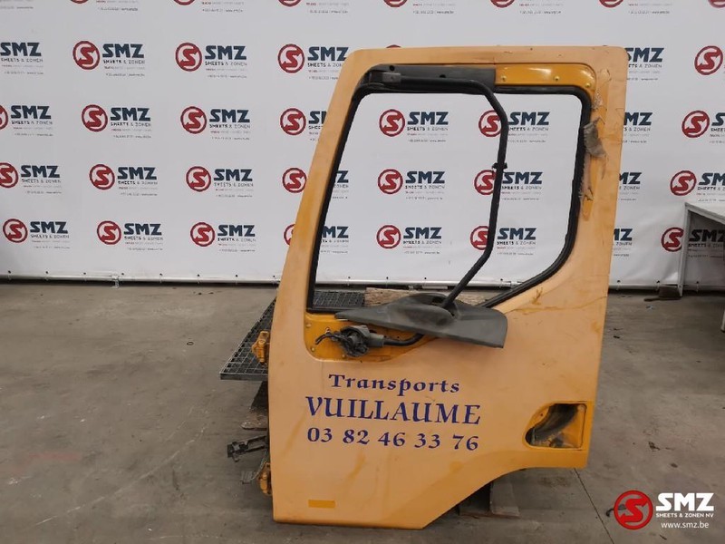 Renault Occ Deur links Renault Premium - Deur en onderdelen voor Vrachtwagen: afbeelding 1 Renault Occ Deur links Renault Premium - Deur en onderdelen voor Vrachtwagen: afbeelding 1