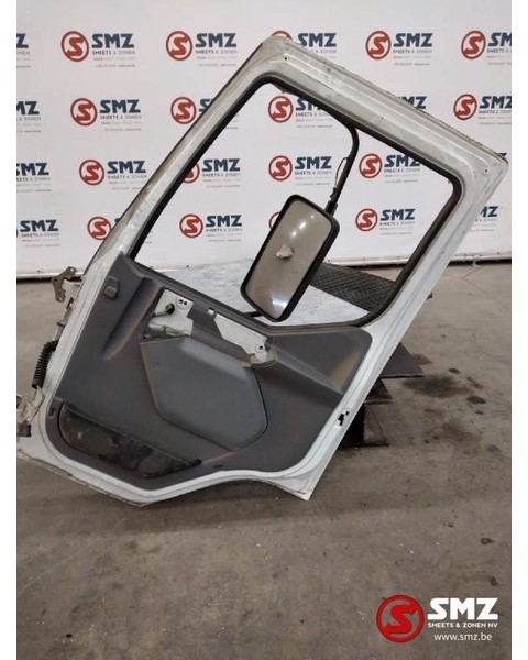 Renault Occ Deur rechts Renault Premium 420dci - Deur en onderdelen voor Vrachtwagen: afbeelding 2 Renault Occ Deur rechts Renault Premium 420dci - Deur en onderdelen voor Vrachtwagen: afbeelding 2