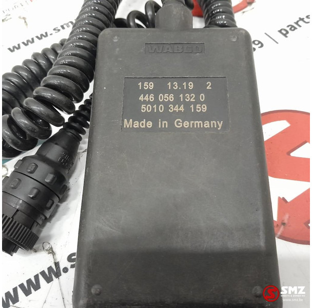 Renault Occ afstandsbediening luchtvering Renault - Elektrisch systeem voor Vrachtwagen: afbeelding 3 Renault Occ afstandsbediening luchtvering Renault - Elektrisch systeem voor Vrachtwagen: afbeelding 3