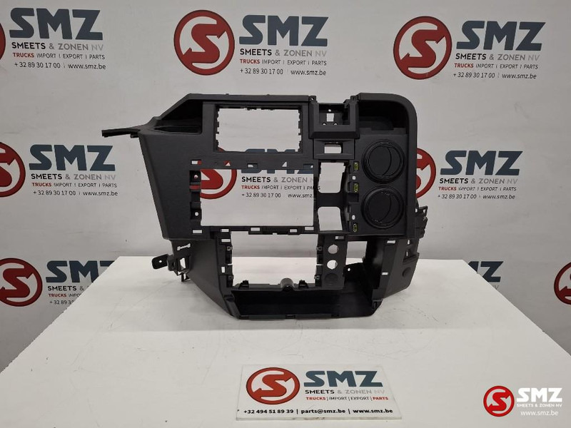 Renault Occ diverse dashborddelen Renault - Cabine en interieur voor Vrachtwagen: afbeelding 2 Renault Occ diverse dashborddelen Renault - Cabine en interieur voor Vrachtwagen: afbeelding 2