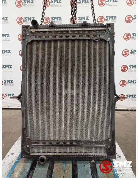 Renault Occ radiator Renault - Radiateur voor Vrachtwagen: afbeelding 1 Renault Occ radiator Renault - Radiateur voor Vrachtwagen: afbeelding 1
