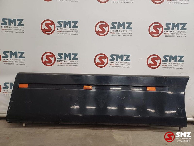 Renault Occ side skirt links Renault - Frame/ Chassis voor Vrachtwagen: afbeelding 1 Renault Occ side skirt links Renault - Frame/ Chassis voor Vrachtwagen: afbeelding 1