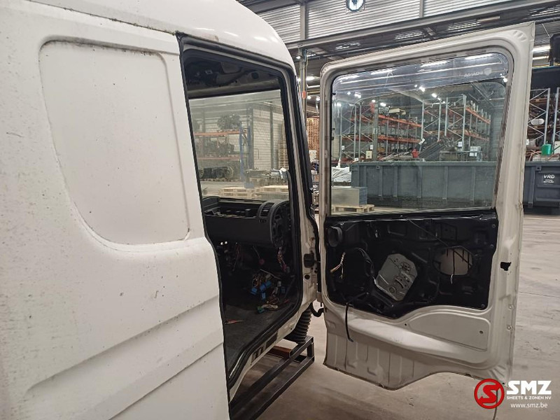 Scania Occ Cabine compleet Scania - Cabine en interieur voor Vrachtwagen: afbeelding 4 Scania Occ Cabine compleet Scania - Cabine en interieur voor Vrachtwagen: afbeelding 4