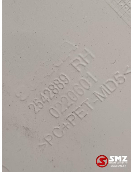 Scania Occ cabinespoiler rechts Scania - Aerokit/ Spoiler voor Vrachtwagen: afbeelding 3 Scania Occ cabinespoiler rechts Scania - Aerokit/ Spoiler voor Vrachtwagen: afbeelding 3