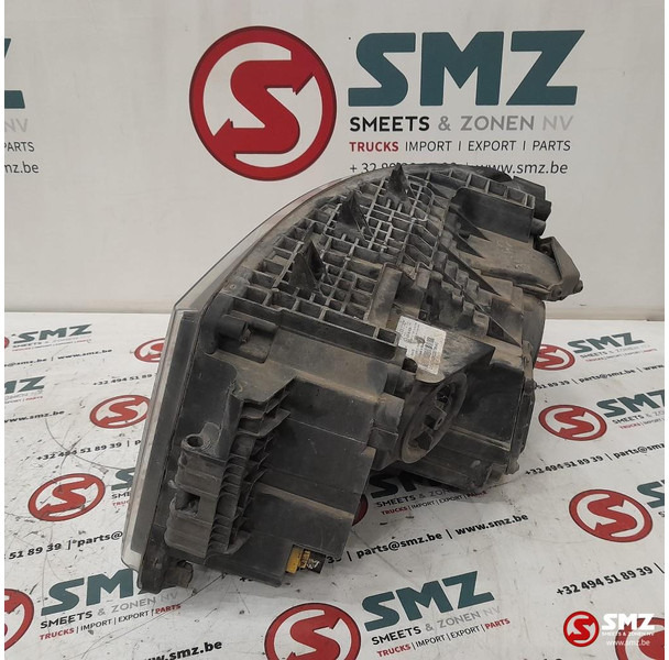 Scania Occ koplamp rechts Scania RHD - Koplamp voor Vrachtwagen: afbeelding 4 Scania Occ koplamp rechts Scania RHD - Koplamp voor Vrachtwagen: afbeelding 4