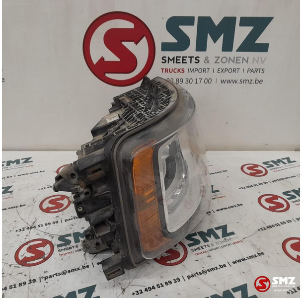 Scania Occ koplamp rechts Scania RHD - Koplamp voor Vrachtwagen: afbeelding 3 Scania Occ koplamp rechts Scania RHD - Koplamp voor Vrachtwagen: afbeelding 3