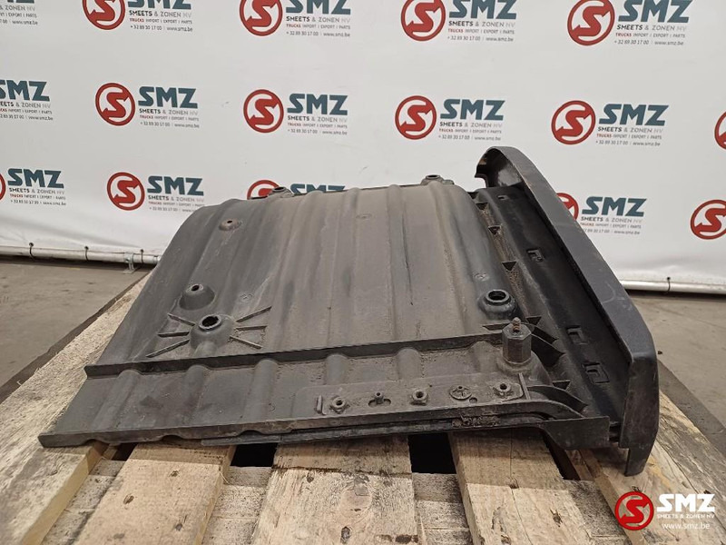 Scania Occ spatbord rechtsachter Scania - Carrosserie en exterieur voor Vrachtwagen: afbeelding 4 Scania Occ spatbord rechtsachter Scania - Carrosserie en exterieur voor Vrachtwagen: afbeelding 4