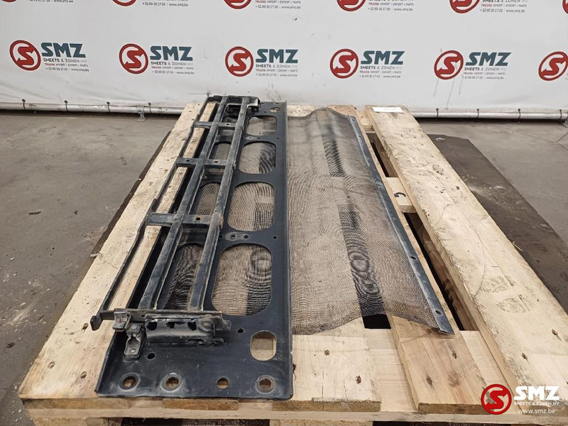 Volvo Occ binnenframe radiatorgrille Volvo - Rooster voor Vrachtwagen: afbeelding 3 Volvo Occ binnenframe radiatorgrille Volvo - Rooster voor Vrachtwagen: afbeelding 3