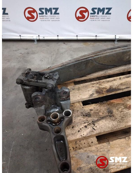 Volvo Occ bladveer vooraan Volvo FM 257868 - Cabinevering voor Vrachtwagen: afbeelding 2 Volvo Occ bladveer vooraan Volvo FM 257868 - Cabinevering voor Vrachtwagen: afbeelding 2