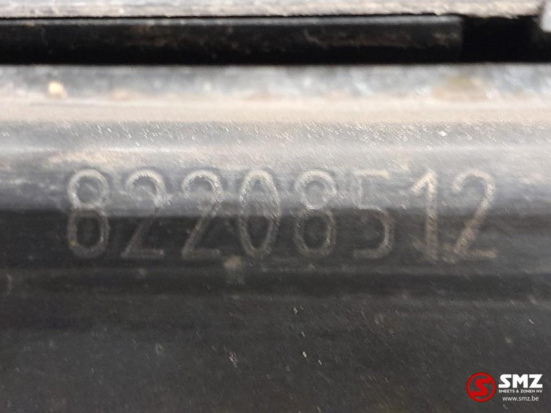Volvo Occ bovenste traptrede grille Volvo - Rooster voor Vrachtwagen: afbeelding 3 Volvo Occ bovenste traptrede grille Volvo - Rooster voor Vrachtwagen: afbeelding 3