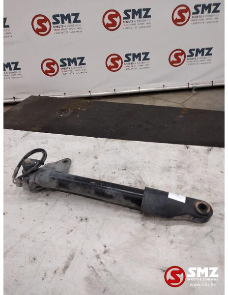 Volvo Occ cabinekantelcilinder Volvo - Frame/ Chassis voor Vrachtwagen: afbeelding 1 Volvo Occ cabinekantelcilinder Volvo - Frame/ Chassis voor Vrachtwagen: afbeelding 1