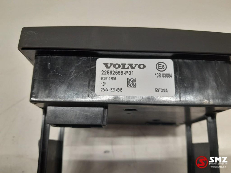 Volvo Occ lichtschakelaar Volvo - Elektrisch systeem voor Vrachtwagen: afbeelding 5 Volvo Occ lichtschakelaar Volvo - Elektrisch systeem voor Vrachtwagen: afbeelding 5
