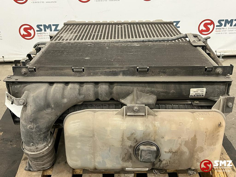 Volvo Occ radiator + intercooler Volvo - Radiateur voor Vrachtwagen: afbeelding 2 Volvo Occ radiator + intercooler Volvo - Radiateur voor Vrachtwagen: afbeelding 2