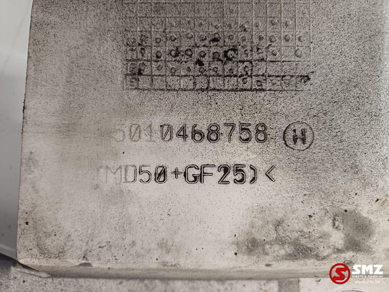 Volvo Occ spatbord rechts Volvo - Carrosserie en exterieur voor Vrachtwagen: afbeelding 5 Volvo Occ spatbord rechts Volvo - Carrosserie en exterieur voor Vrachtwagen: afbeelding 5