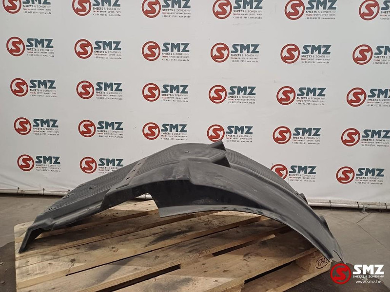 Volvo Occ spatscherm vooraan rechts Volvo - Carrosserie en exterieur voor Vrachtwagen: afbeelding 1 Volvo Occ spatscherm vooraan rechts Volvo - Carrosserie en exterieur voor Vrachtwagen: afbeelding 1