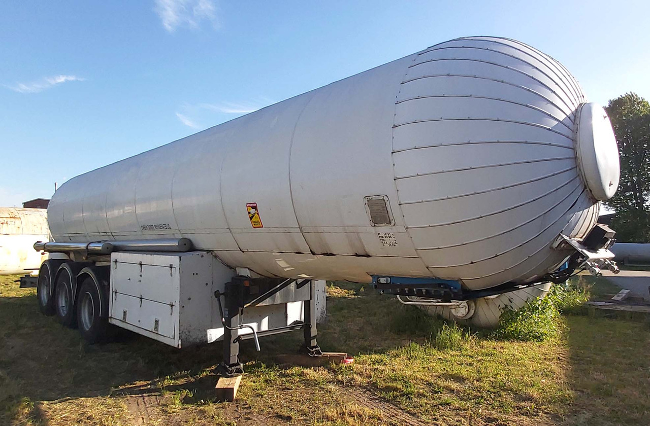 ROBINE Gas tank semi-trailer used for CO2, Carbon dioxide - Tankoplegger: afbeelding 1 ROBINE Gas tank semi-trailer used for CO2, Carbon dioxide - Tankoplegger: afbeelding 1