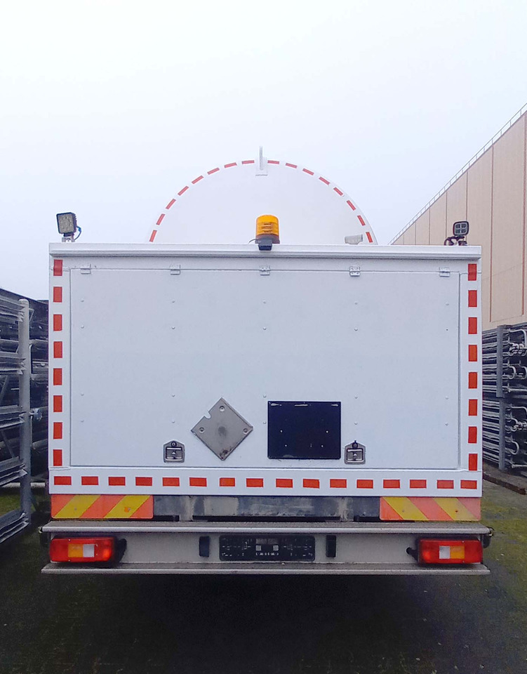 VOLVO Gas tank truck cryogenic used for oxygen, argon, nitrogen. - Tankwagen: afbeelding 5 VOLVO Gas tank truck cryogenic used for oxygen, argon, nitrogen. - Tankwagen: afbeelding 5