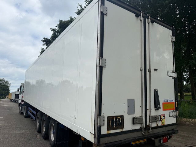 Schmitz Cargobull koelmotor loopt niet - Koelwagen oplegger: afbeelding 4 Schmitz Cargobull koelmotor loopt niet - Koelwagen oplegger: afbeelding 4