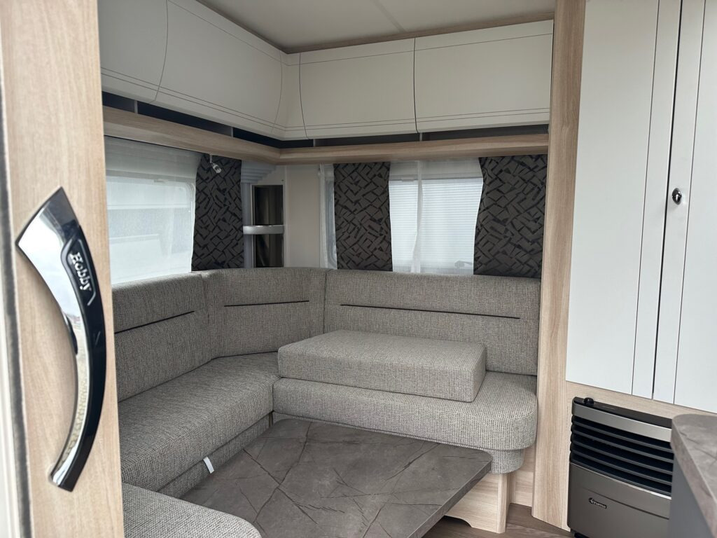 DE LUXE 495 UL 2024 - Caravan: afbeelding 5 DE LUXE 495 UL 2024 - Caravan: afbeelding 5