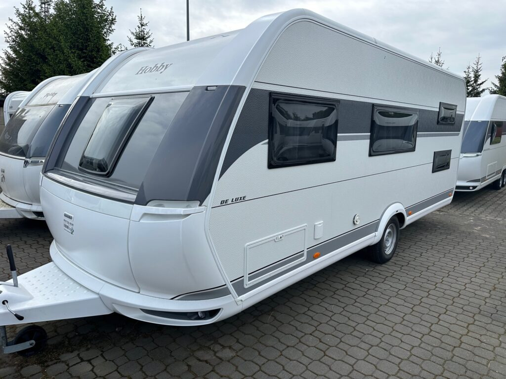 DE LUXE 545 KMF 2024 - Caravan: afbeelding 1 DE LUXE 545 KMF 2024 - Caravan: afbeelding 1