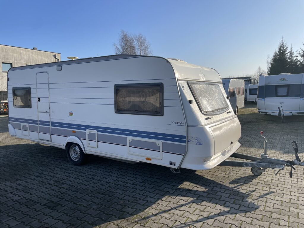Hobby 560 UL Prestige 1998 - Caravan: afbeelding 3 Hobby 560 UL Prestige 1998 - Caravan: afbeelding 3