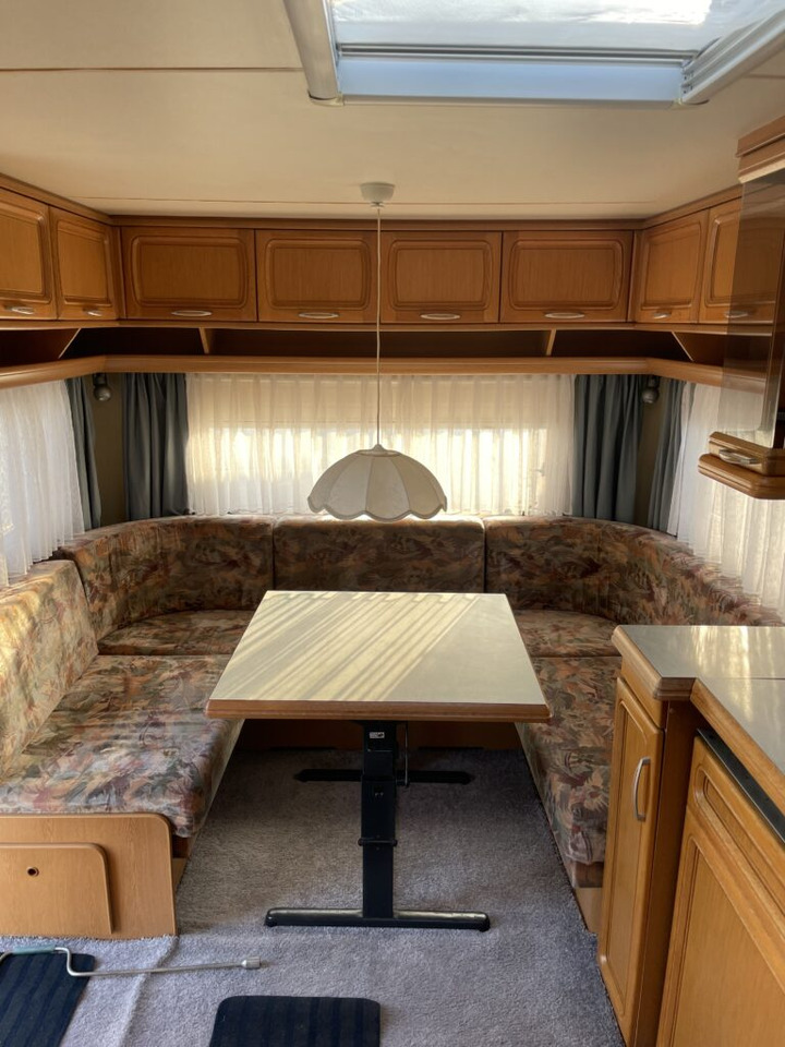 Caravan Hobby 560 UL Prestige 1998: afbeelding 13 Caravan Hobby 560 UL Prestige 1998: afbeelding 13