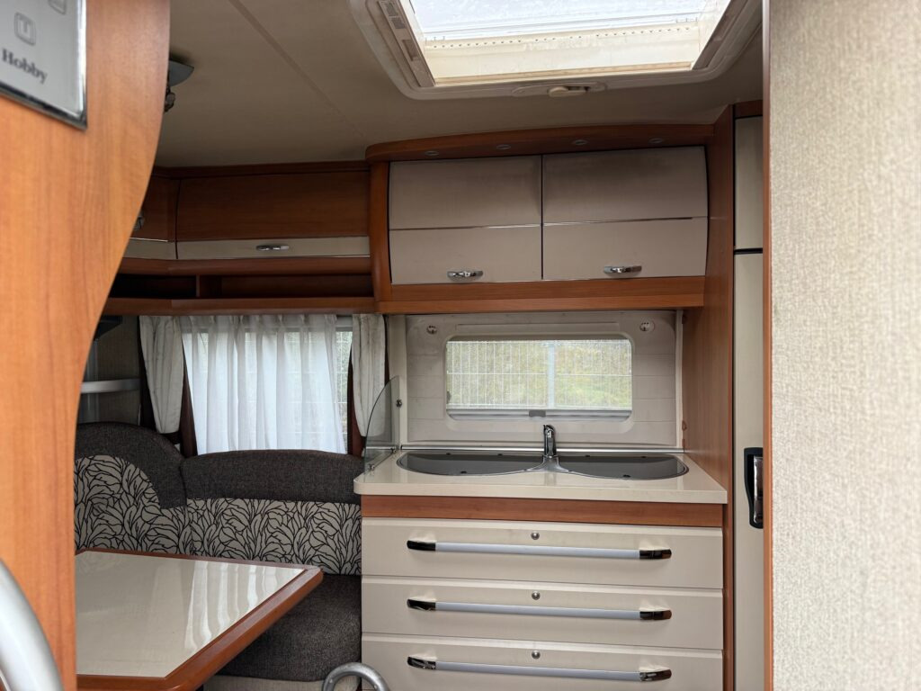 Hobby Excellent 460 UFe 2013 - Caravan: afbeelding 4 Hobby Excellent 460 UFe 2013 - Caravan: afbeelding 4