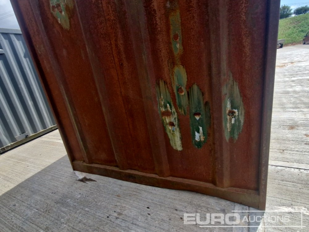10' x 8' Sound Proof Container (Cannot Be Reconsigned) - Zeecontainer: afbeelding 4 10' x 8' Sound Proof Container (Cannot Be Reconsigned) - Zeecontainer: afbeelding 4